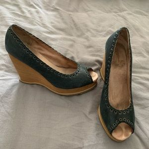 Seychelles Wedge Sandals size 10